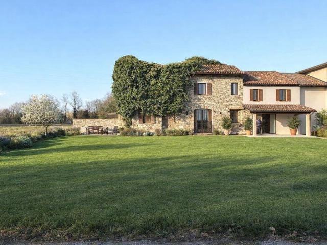 Rustico in vendita a Fiesso D'artico, Veneto