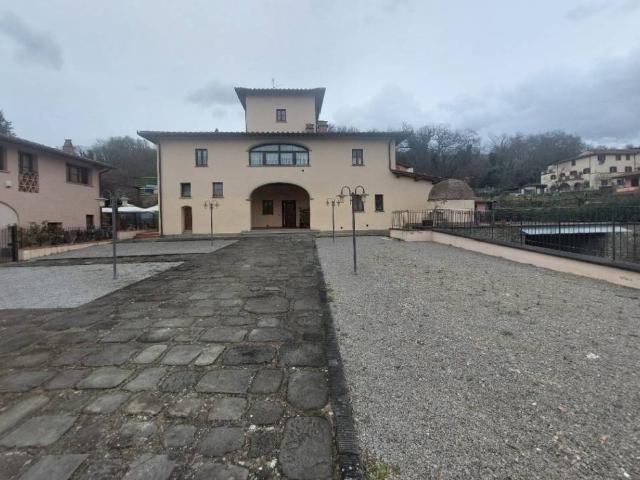 Rustico in vendita a Figline e Incisa Valdarno, Figline Valdarno