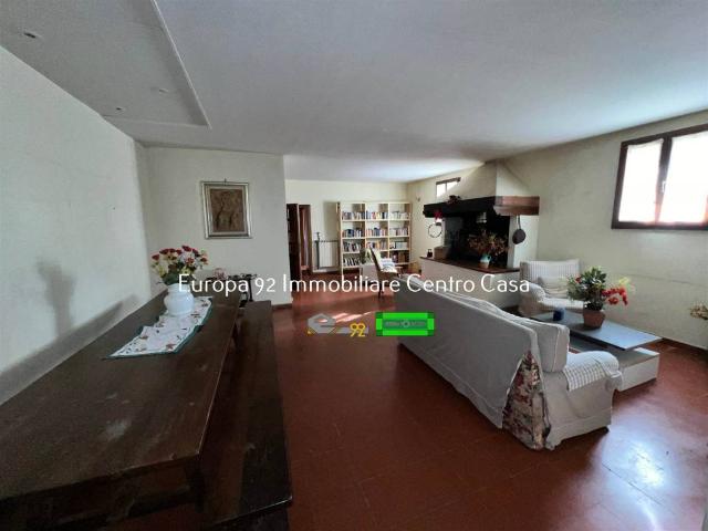 Rustico in vendita a Gaville, Figline e Incisa Valdarno
