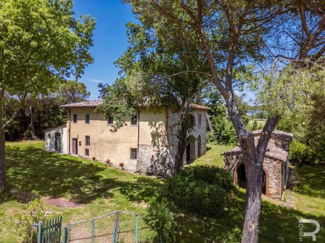 Rustico in vendita a Figline e Incisa Valdarno, Figline Valdarno