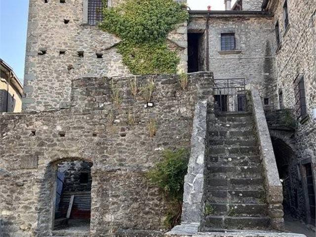 Rustico in vendita a Unione di comuni Montana Lunigiana, Filattiera