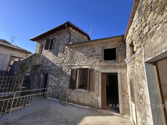 Rustico in vendita a Unione di comuni Montana Lunigiana, Filattiera