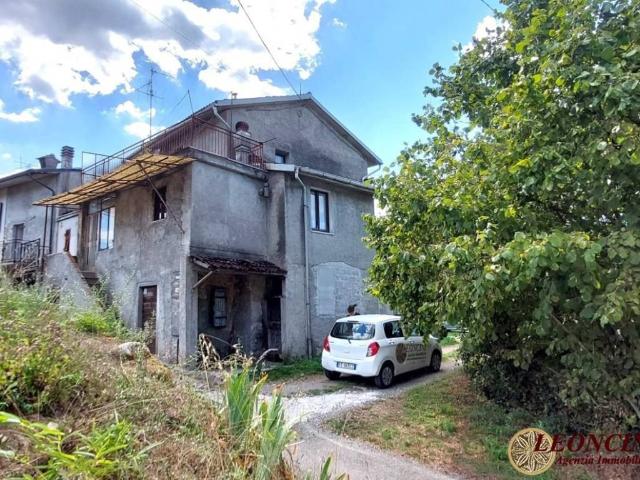 Rustico in vendita a Unione di comuni Montana Lunigiana, Filattiera