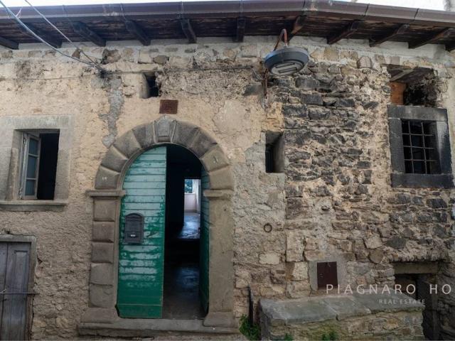 Rustico in vendita a Vignolo di Lusignana, Filattiera