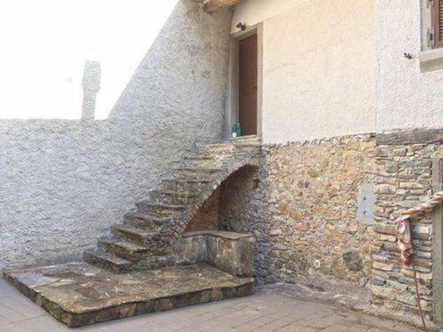 Rustico in vendita a Unione di comuni Montana Lunigiana, Filattiera