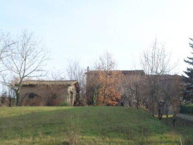 Rustico in vendita a Unione dei comuni del Distretto Ceramico, Fiorano Modenese