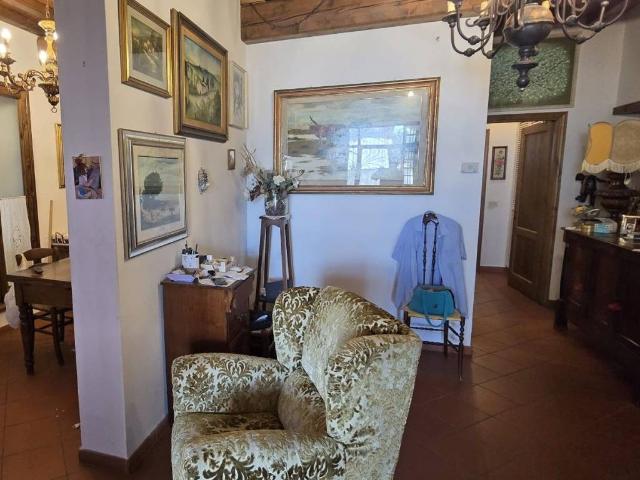 Rustico in vendita a Carraia, Firenze