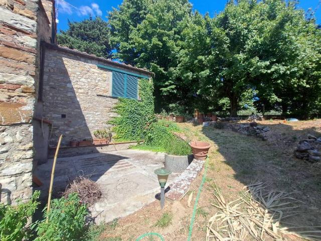 Rustico in vendita a La Topaia, Sesto Fiorentino