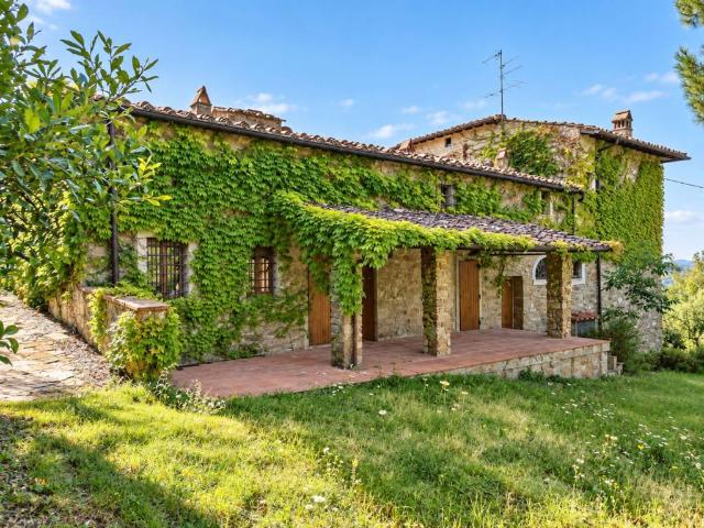 Rustico in vendita a Serpiolle, Firenze