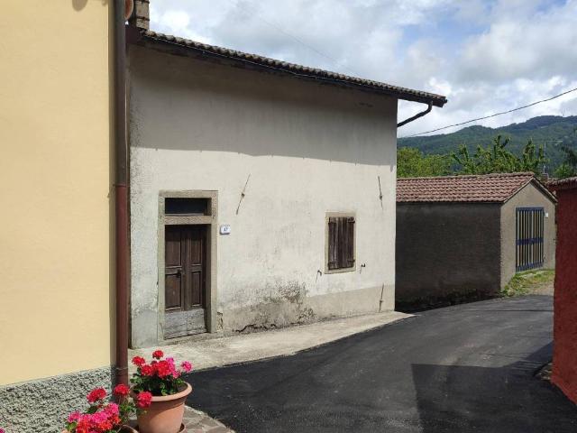 Rustico in vendita a Firenzuola, Toscana