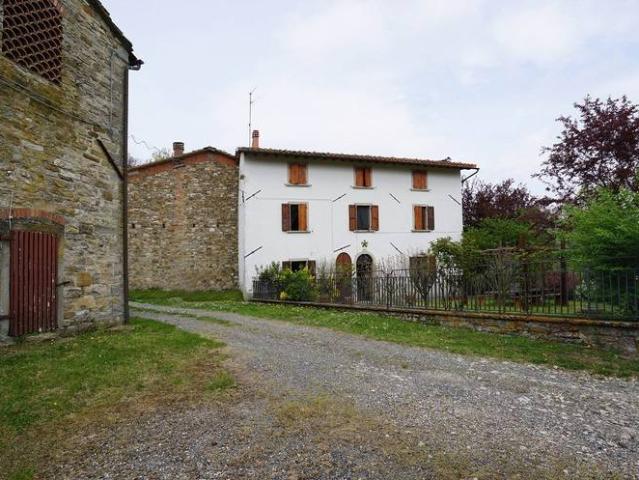 Rustico in vendita a Firenzuola, Firenze