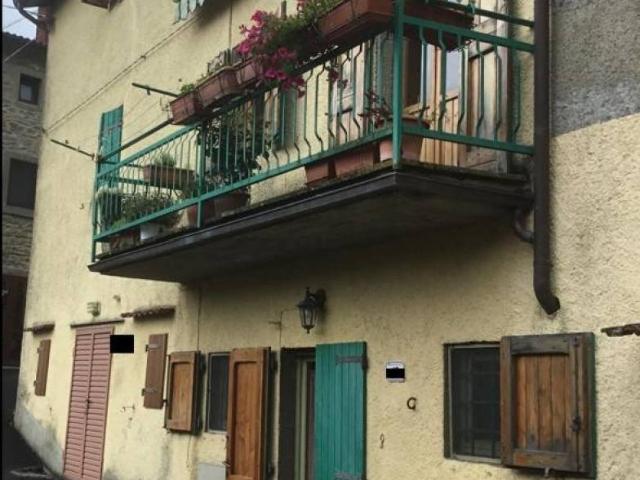 Rustico in vendita a Firenzuola, Toscana