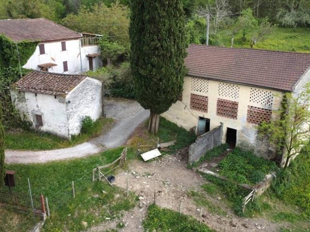 Rustico in vendita a Unione di comuni Montana Lunigiana, Fivizzano