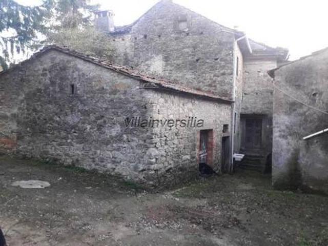 Rustico in vendita a Caugliano, Fivizzano