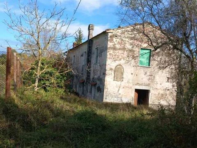 Rustico in vendita a Unione di comuni Montana Lunigiana, Fivizzano