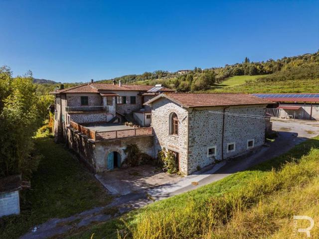 Rustico in vendita a Unione di comuni Montana Lunigiana, Fivizzano