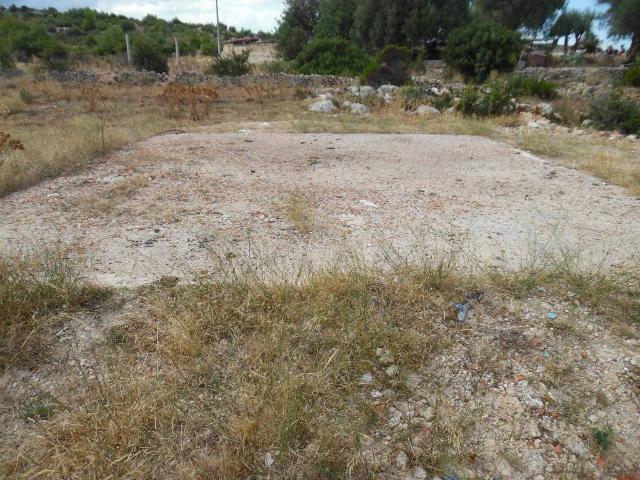 Rustico in vendita a Santuzzo, Floridia