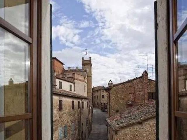 Rustico in vendita a Foiano della Chiana, Arezzo