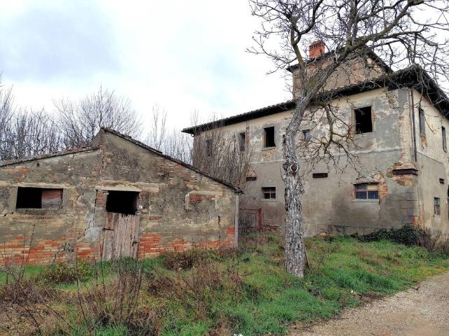 Rustico in vendita a Foiano Della Chiana, Toscana