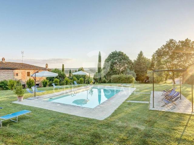 Rustico in vendita a Foiano della Chiana, Arezzo