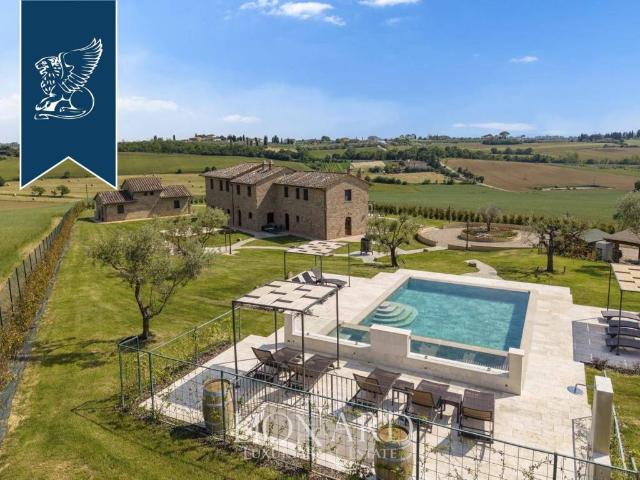 Rustico in vendita a Foiano Della Chiana, Toscana