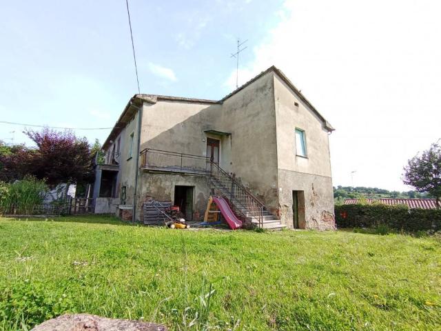 Rustico in vendita a Foiano Della Chiana, Toscana