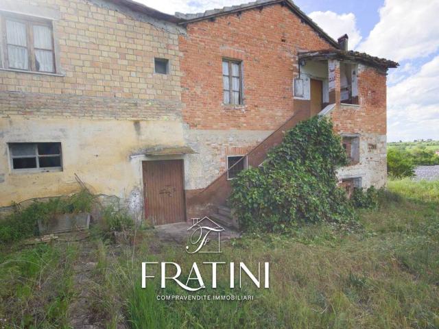 Rustico in vendita a Piane di Morro, Folignano