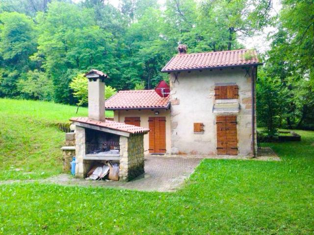Rustico in vendita a Follina, Veneto