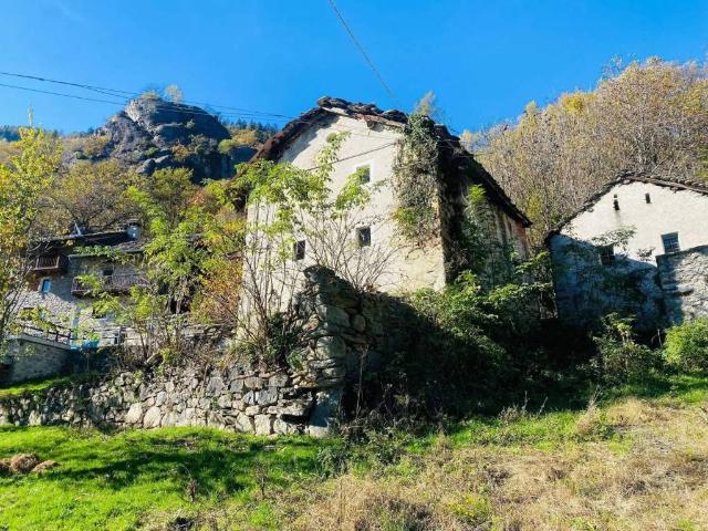 Rustico in vendita a Borney Inferiore, Fontainemore