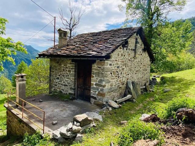 Rustico in vendita a Deles Di Mezzo, Fontainemore
