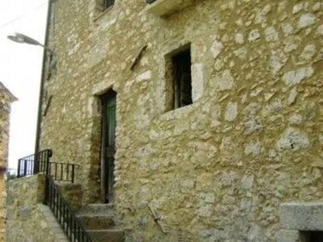 Rustico in vendita a Fontana Liri Superiore, Lazio