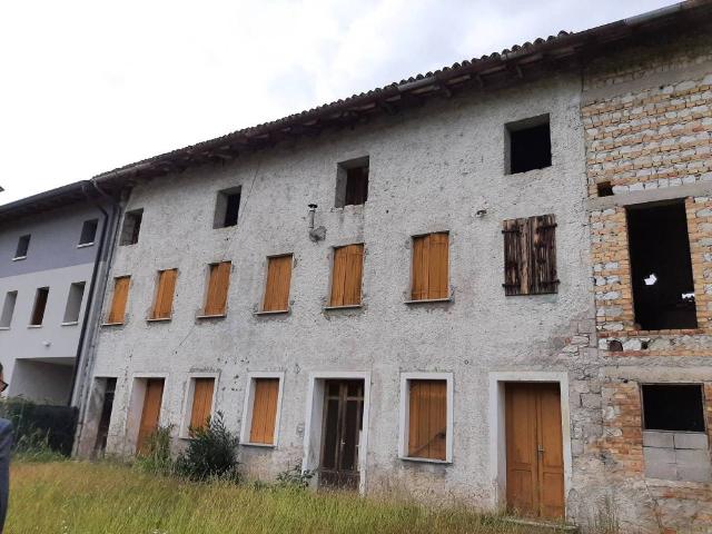 Rustico in vendita a Vigonovo, Fontanafredda