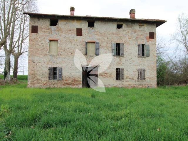 Rustico in vendita a Fontanellato, Reggio Emilia