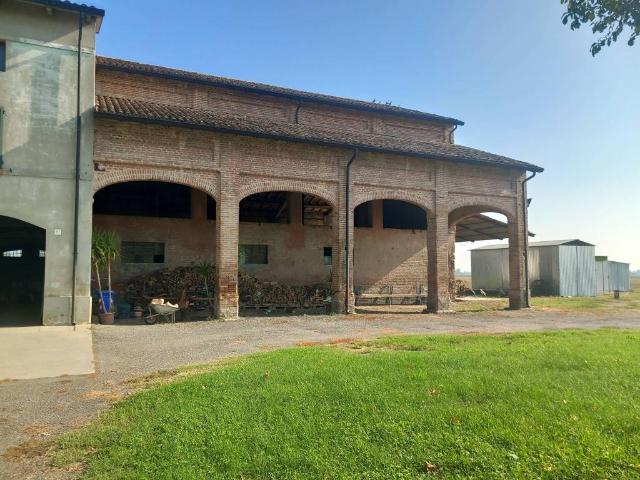 Rustico in vendita a Fontanellato, Reggio Emilia