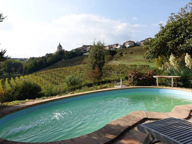 Rustico in vendita a Piemonte, Asti