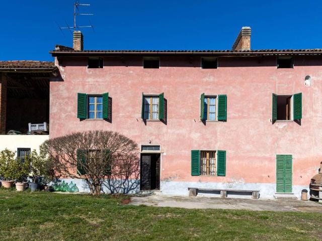Rustico in vendita a Piemonte, Asti