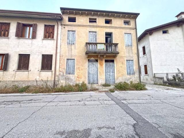 Rustico in vendita a Fontaniva, Veneto