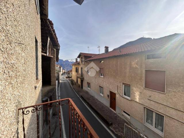 Rustico in vendita a Fonteno, Lombardia