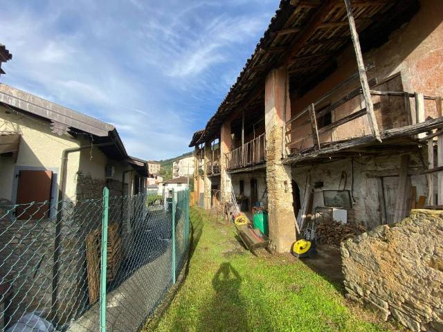 Rustico in vendita a Foresto Sparso, Lombardia