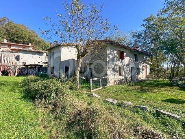 Rustico in vendita a Forgaria Nel Friuli, Friuli-Venezia Giulia