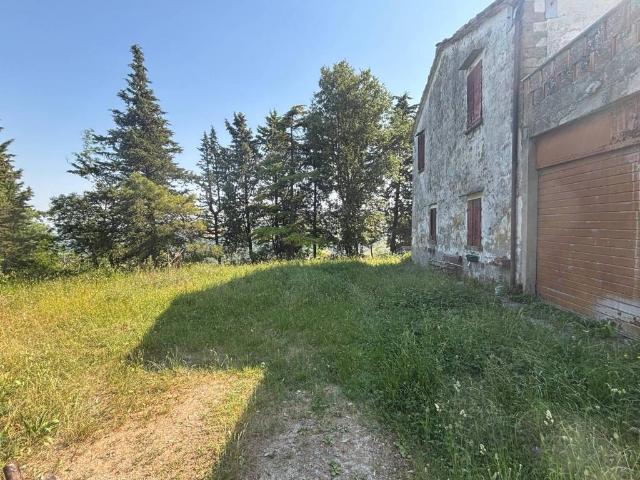 Rustico in vendita a Unione di Comuni della Romagna Forlivese, Quattro