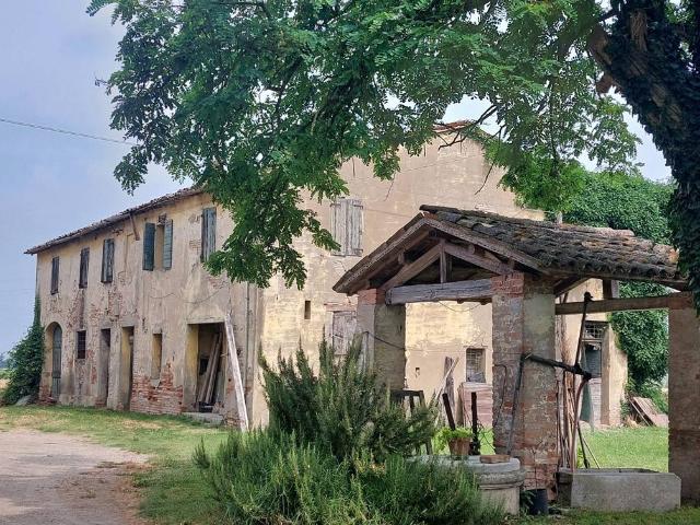 Rustico in vendita a Unione di Comuni della Romagna Forlivese, Quattro
