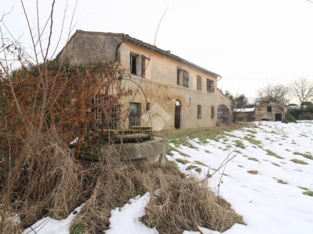 Rustico in vendita a Unione di Comuni della Romagna Forlivese, Quattro