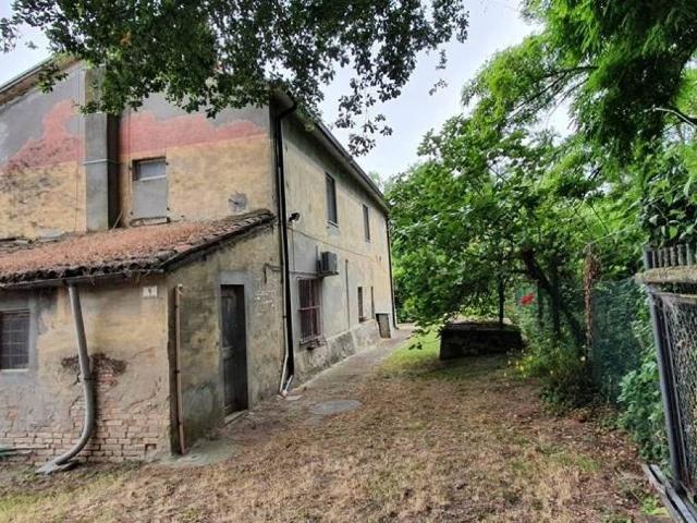 Rustico in vendita a Unione di Comuni della Romagna Forlivese, Quattro