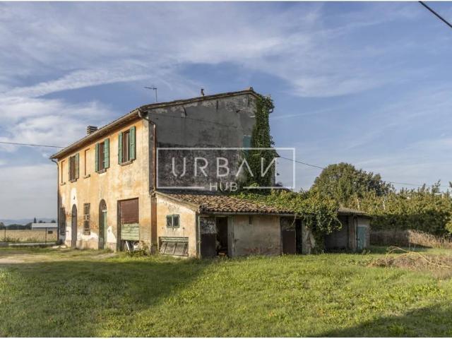Rustico in vendita a Unione di Comuni della Romagna Forlivese, Quattro