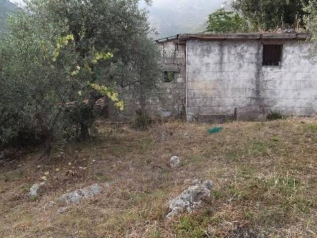 Rustico in vendita a Castellone, Formia