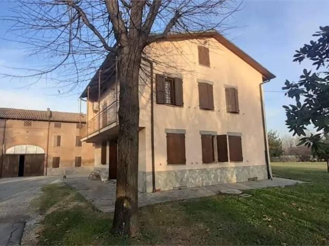 Rustico in vendita a Unione dei comuni del Distretto Ceramico, Formigine