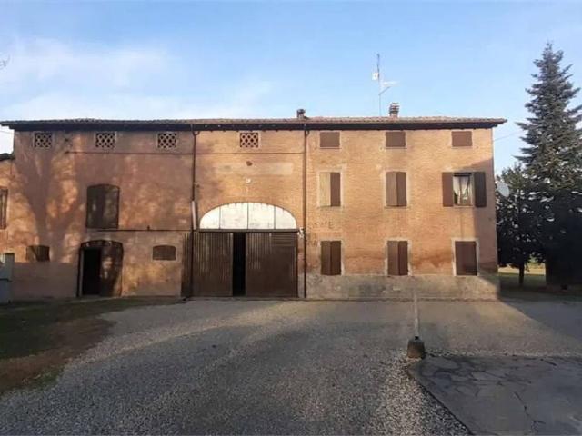 Rustico in vendita a Unione dei comuni del Distretto Ceramico, Formigine