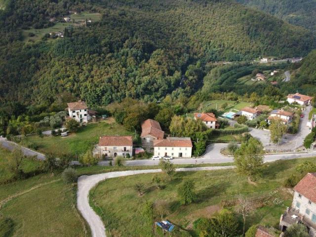 Rustico in vendita a Unione Comuni Garfagnana, Fosciandora
