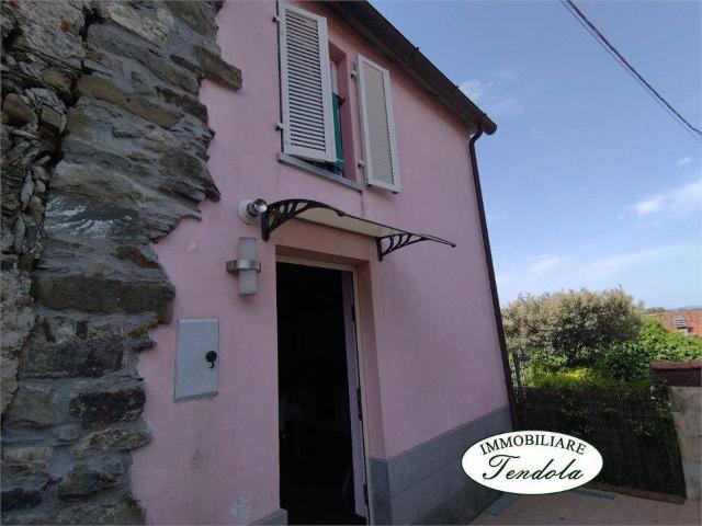 Rustico in vendita a Unione di comuni Montana Lunigiana, Fosdinovo